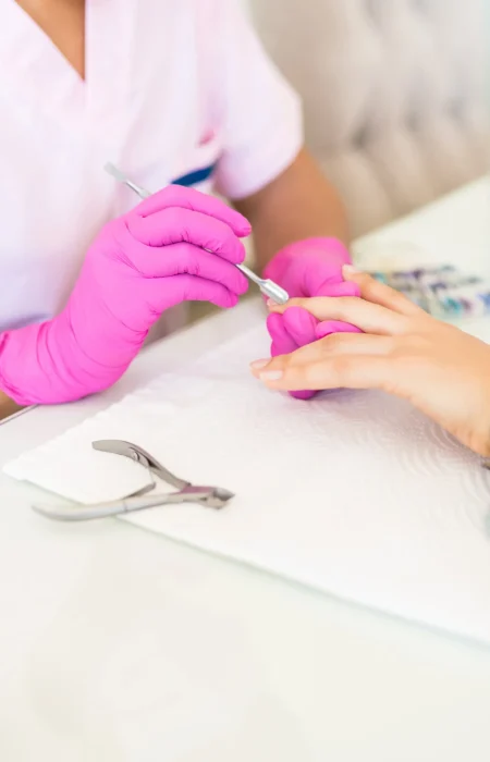 manicura y pedicura en mazarrón